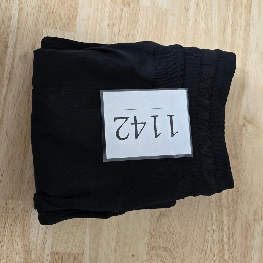Lululemon Dance Studio Crop 25